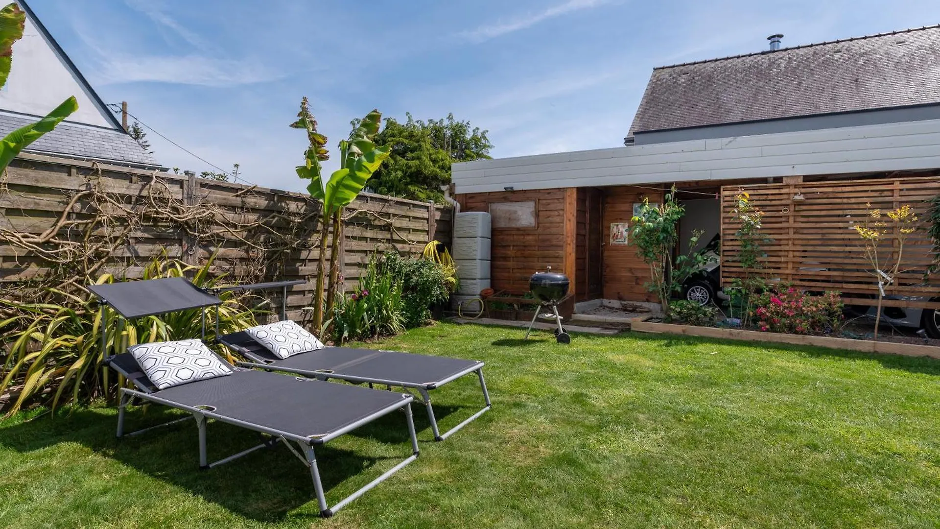 Belle Maison De Vacances Belz Holiday home